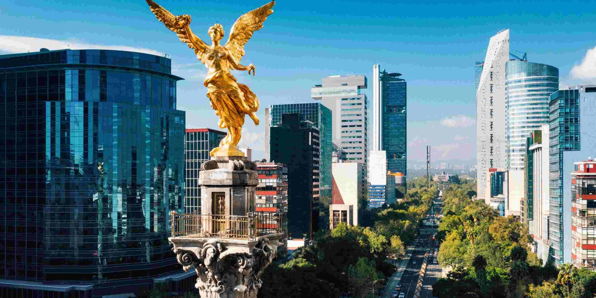 Ángel de la Independencia y Paseo de la Reforma en Ciudad de México